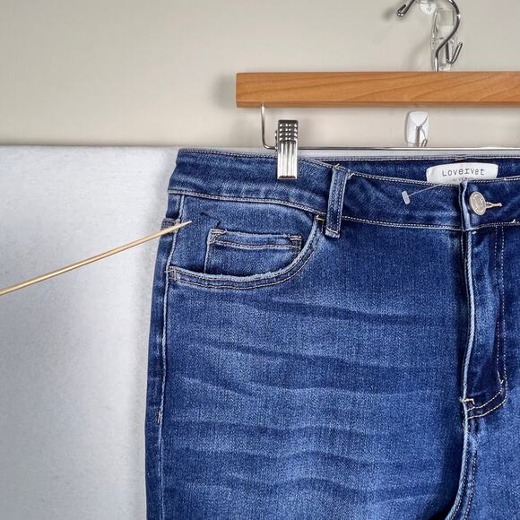 Lovervet By Vervet MID RISE RAW STEP HEM CROP FLARE Women's Jeans LV1147-P 18W - Picture 14 of 14